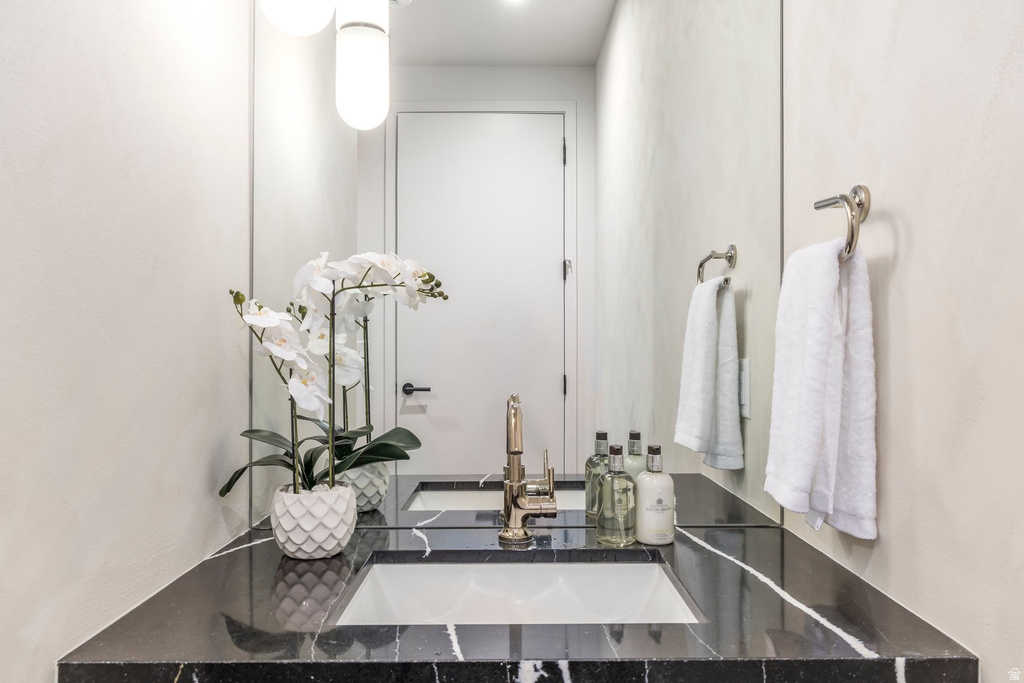 7371 S CANYON CENTRE PKWY #308 Cottonwood Heights, UT 84121