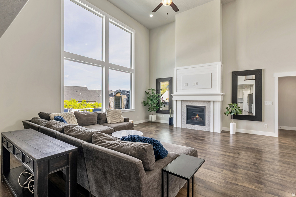 4272 N 400 W Lehi, UT 84043