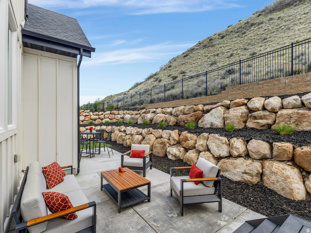 4839 W STEP ROCK LN Herriman, UT 84096