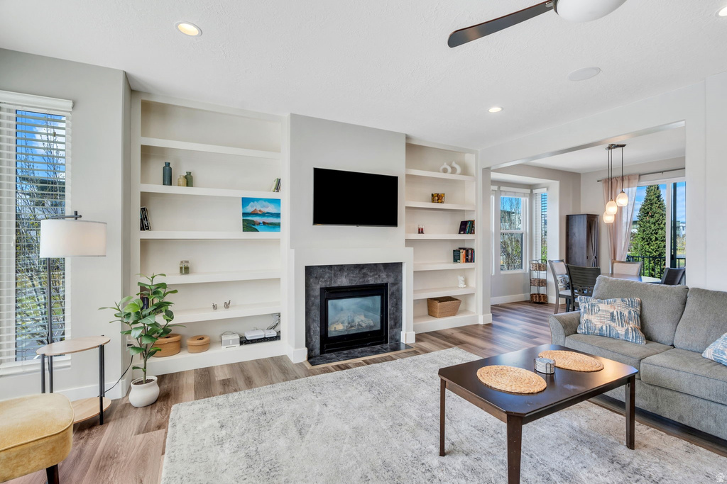 4917 W DAYBREAK PKWY South Jordan, UT 84009