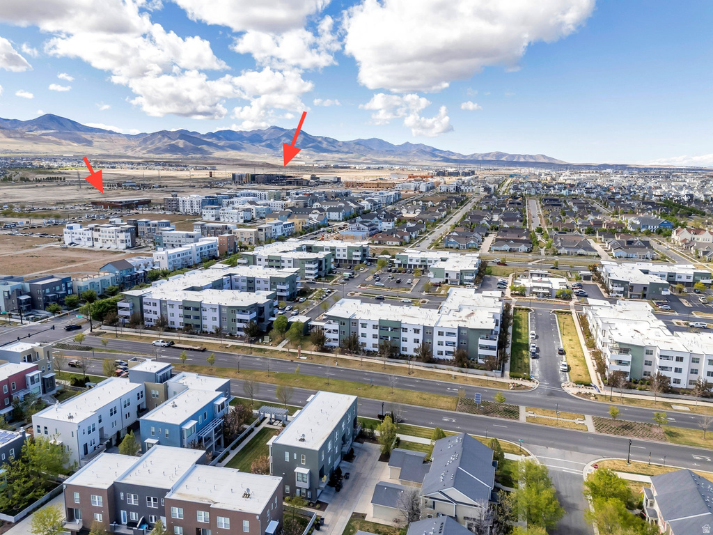 4917 W DAYBREAK PKWY South Jordan, UT 84009