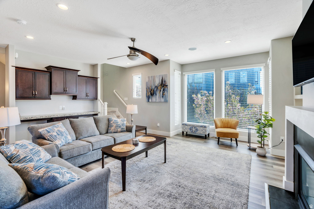 4917 W DAYBREAK PKWY South Jordan, UT 84009