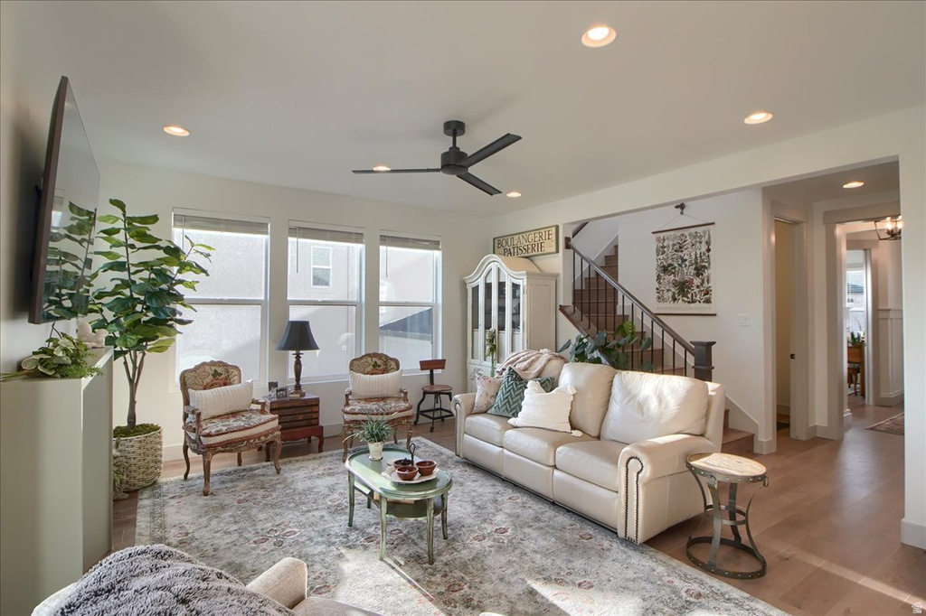 1390 E ORCHARD RIDGE LN Kaysville, UT 84037