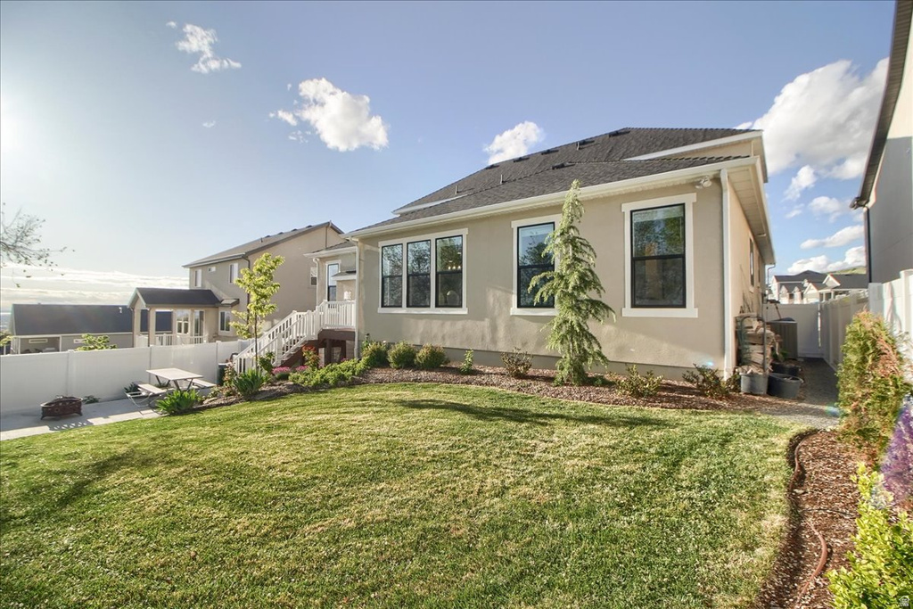 1390 E ORCHARD RIDGE LN Kaysville, UT 84037