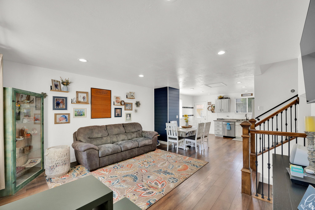 8846 S CEDAR ST West Jordan, UT 84088