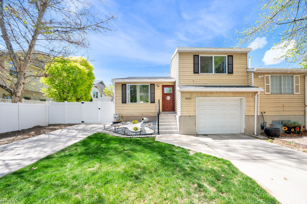 8846 S CEDAR ST West Jordan, UT 84088