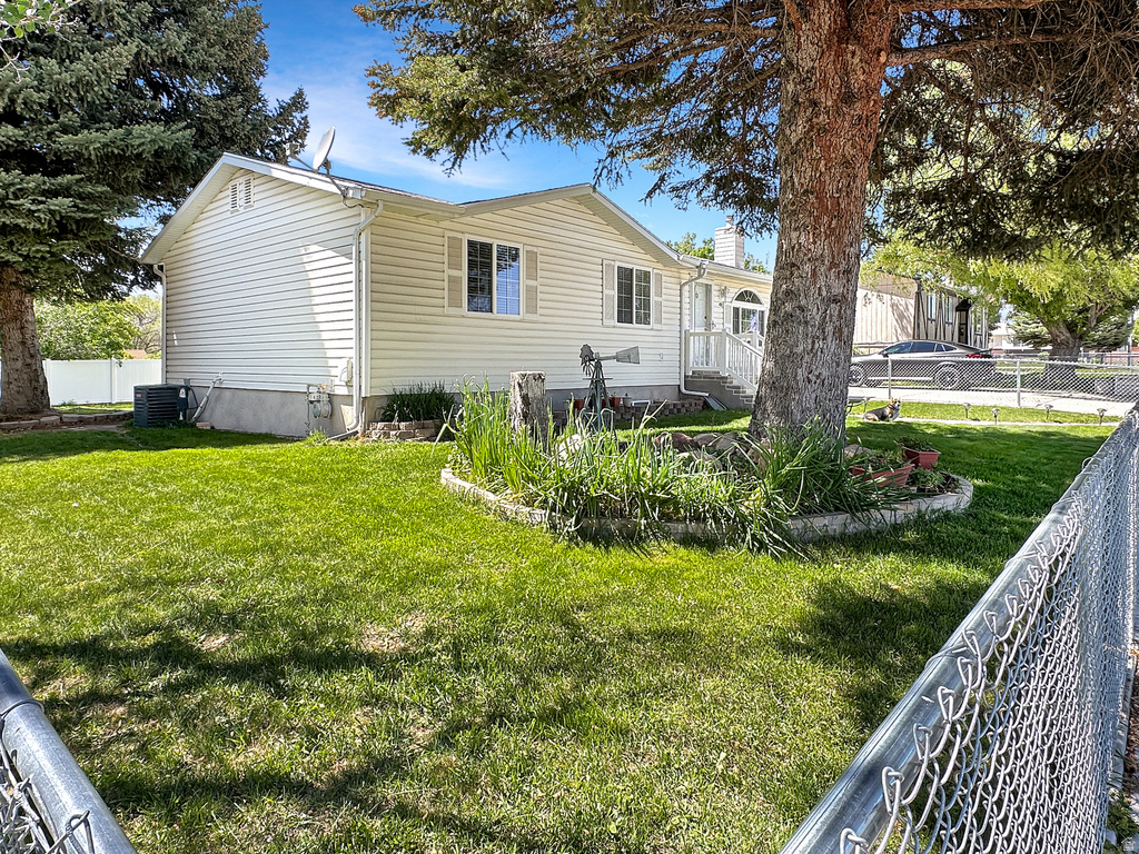 415 N CEDAR LN Orangeville, UT 84537