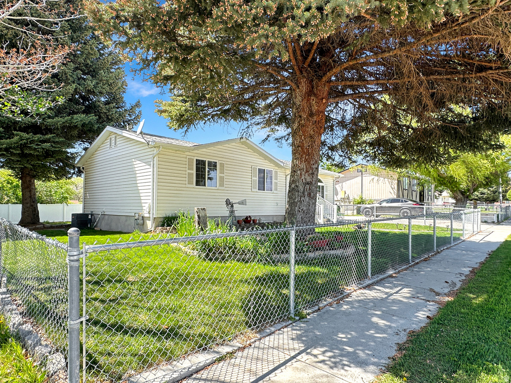 415 N CEDAR LN Orangeville, UT 84537