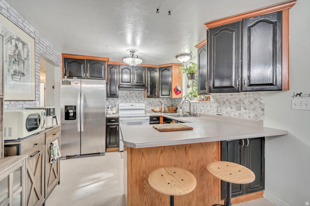 7470 S RAMANEE DR DR Midvale, UT 84047