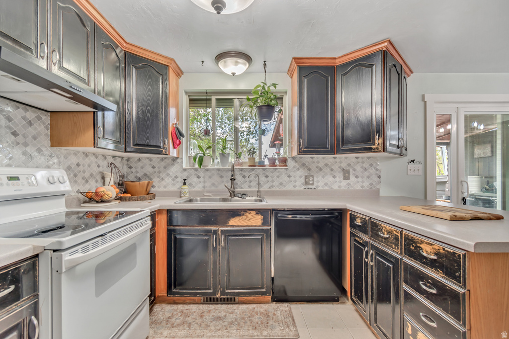 7470 S RAMANEE DR DR Midvale, UT 84047