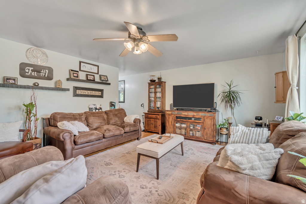 7470 S RAMANEE DR DR Midvale, UT 84047