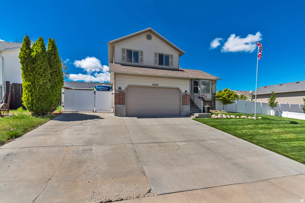 6688 S DUCHESS ST West Jordan, UT 84081