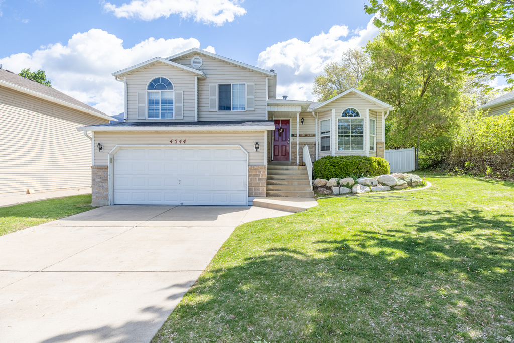 4544 S GLASMANN WAY Ogden, UT 84403