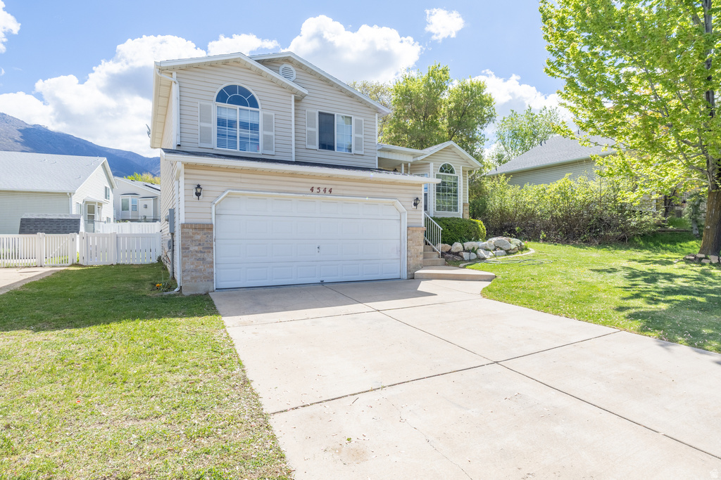4544 S GLASMANN WAY Ogden, UT 84403