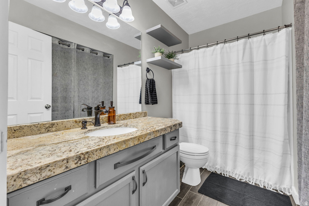 1373 N 2700 W Clinton, UT 84015