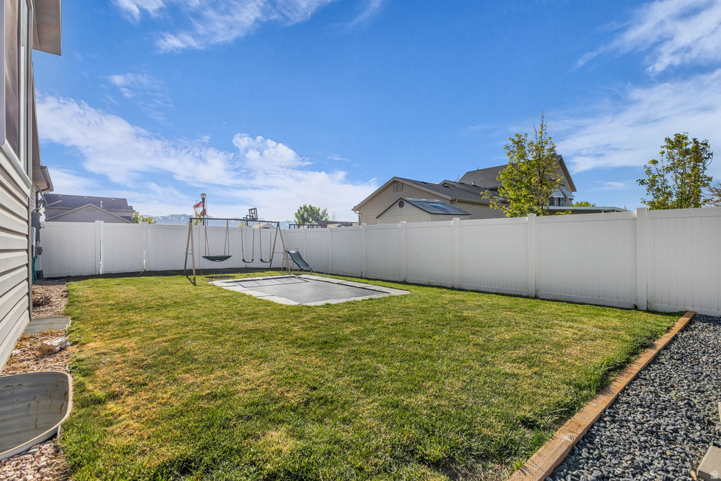 1373 N 2700 W Clinton, UT 84015