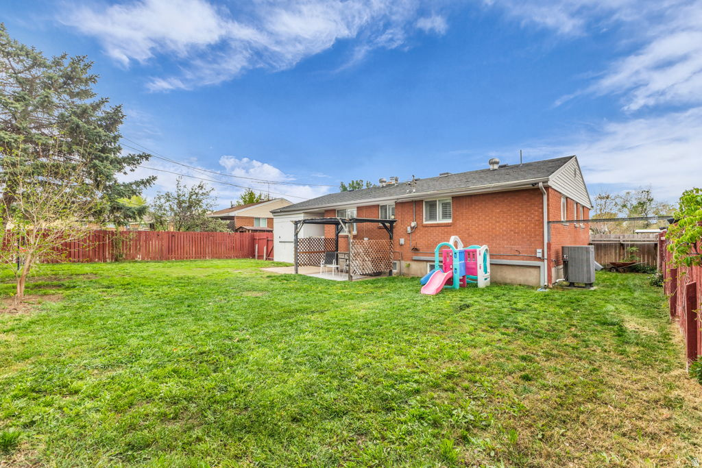 112 W 350 N Clearfield, UT 84015