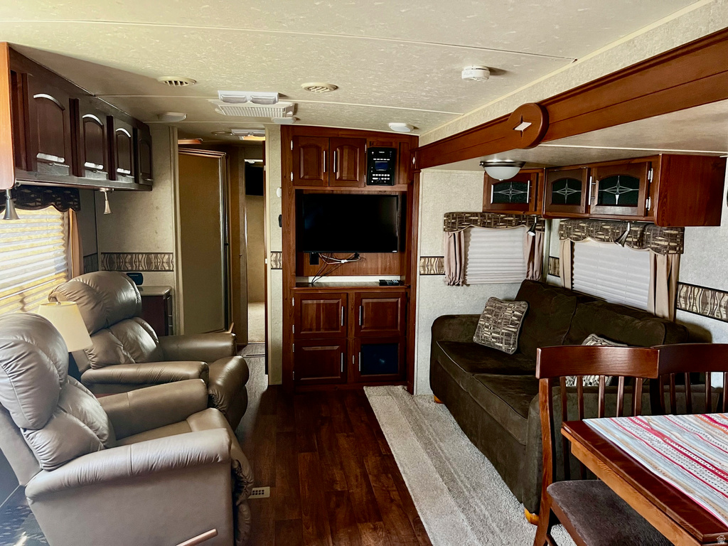 1225 N DIXIE DOWNS RD St. George, UT 84770