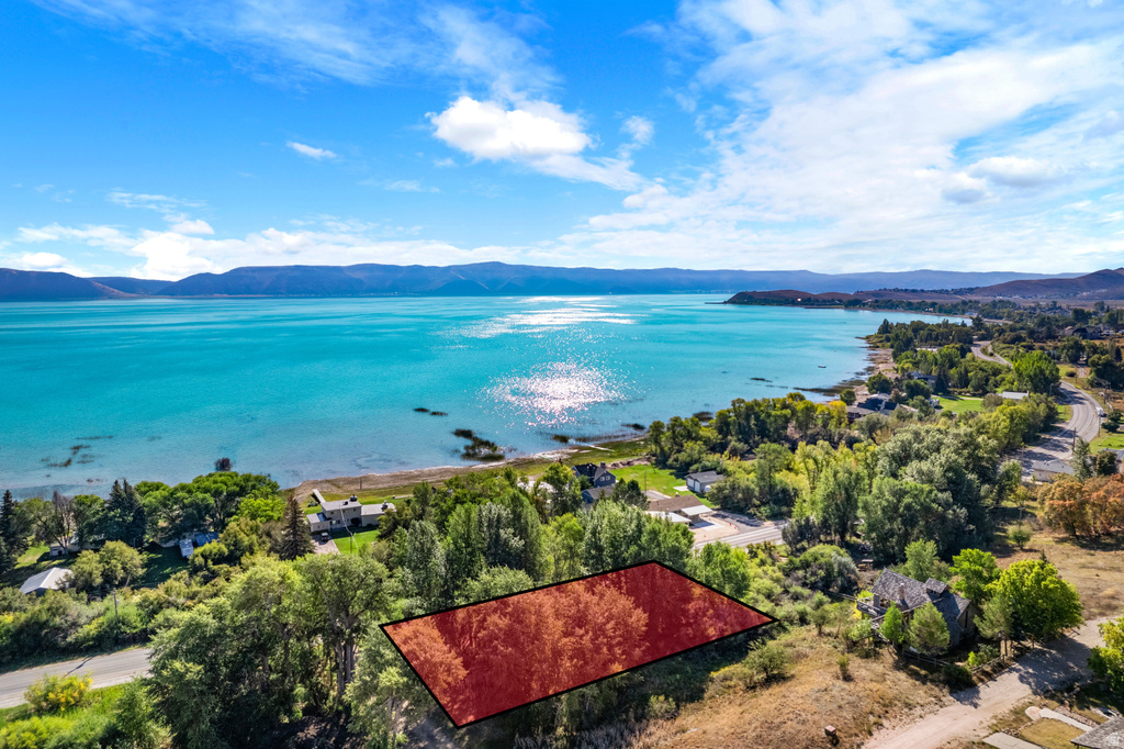 1115 S BEAR LAKE BLVD Garden City, UT 84028