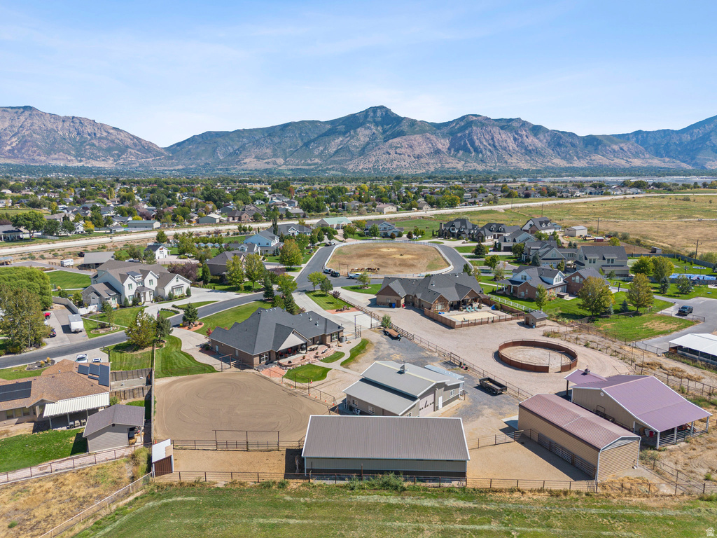 1829 W HERITAGE RANCH DR Farr West, UT 84404