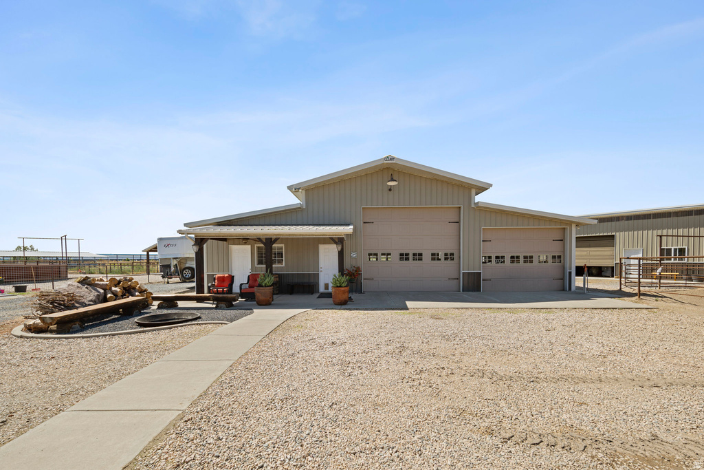 1829 W HERITAGE RANCH DR Farr West, UT 84404