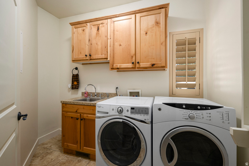 1829 W HERITAGE RANCH DR Farr West, UT 84404