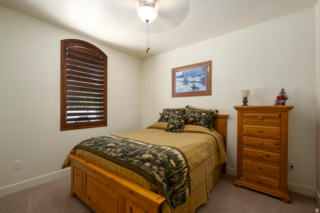 1829 W HERITAGE RANCH DR Farr West, UT 84404