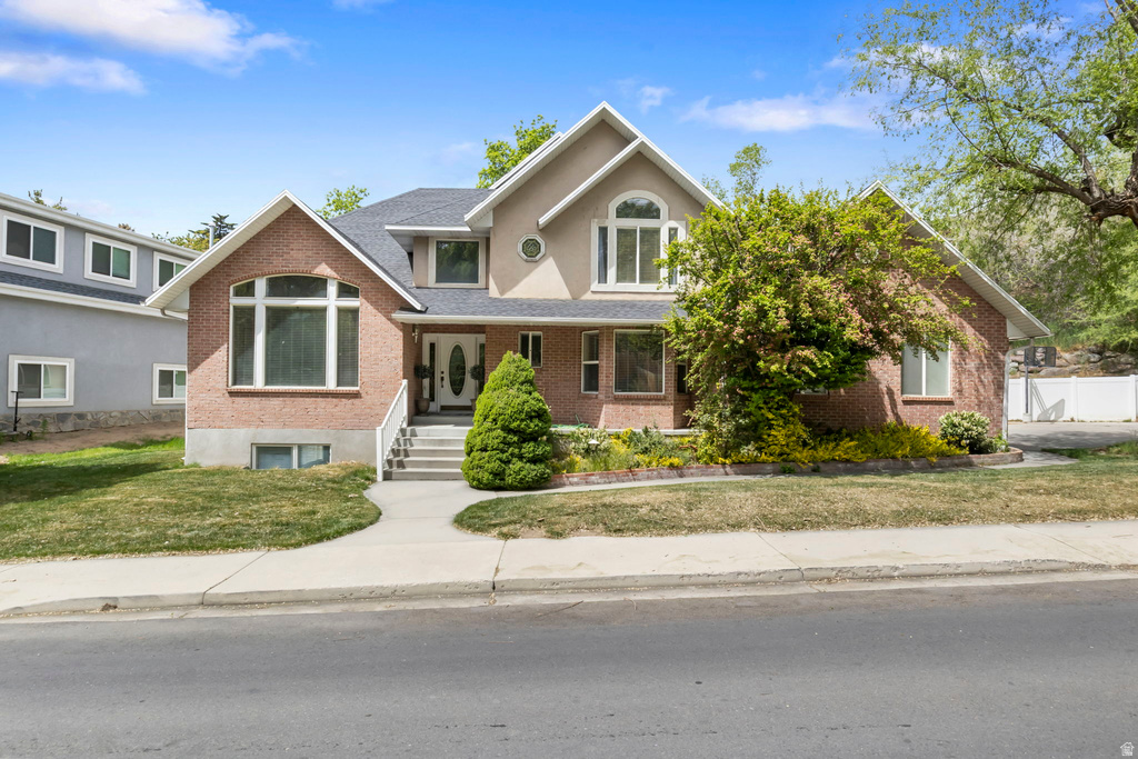 302 W HIDDEN HOLLOW DR Orem, UT 84058