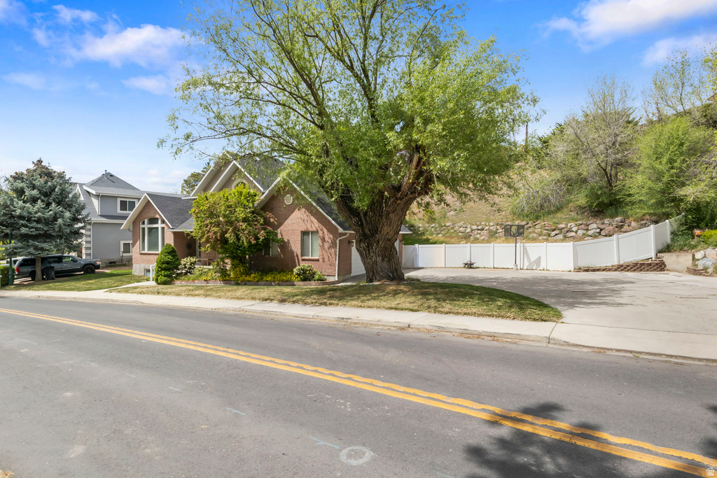 302 W HIDDEN HOLLOW DR Orem, UT 84058