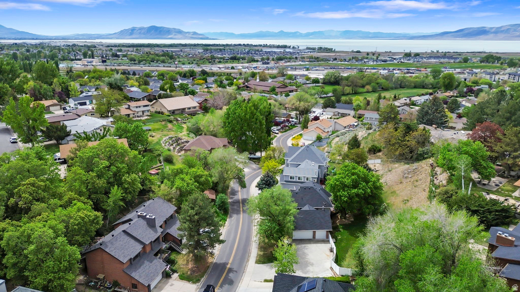 302 W HIDDEN HOLLOW DR Orem, UT 84058
