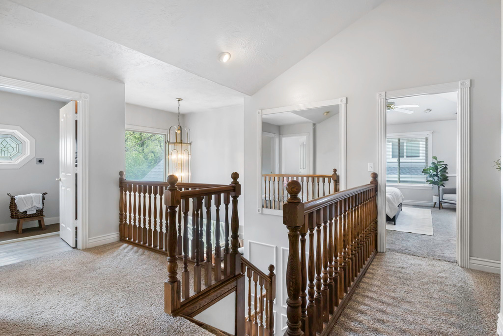 302 W HIDDEN HOLLOW DR Orem, UT 84058