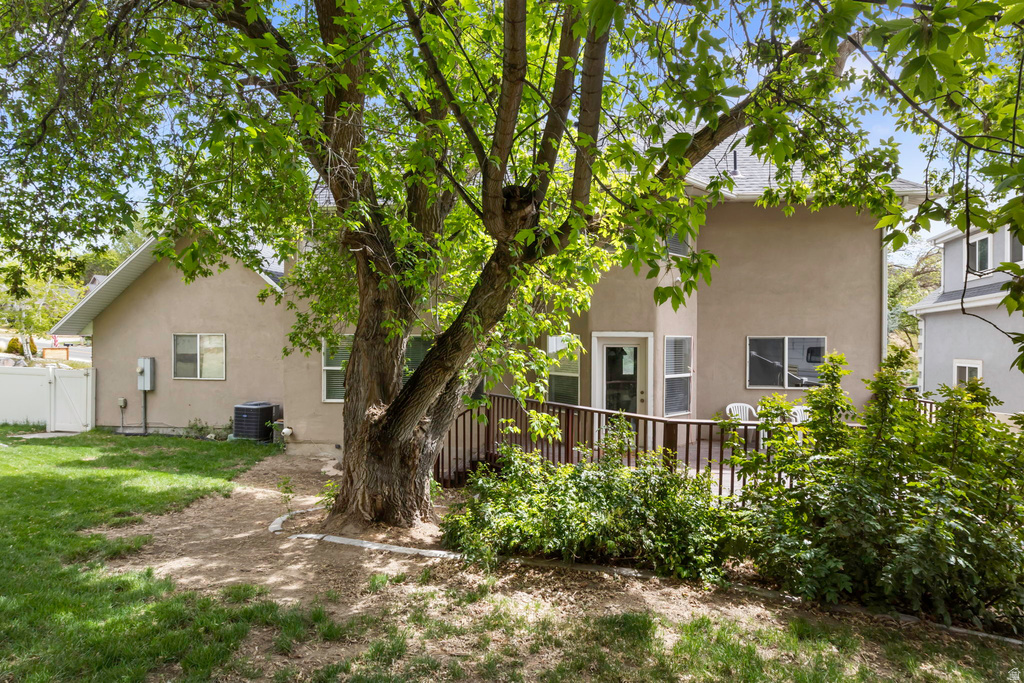 302 W HIDDEN HOLLOW DR Orem, UT 84058