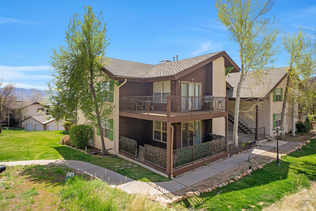 1041 W GRINDELWALD CT #R-5 Midway, UT 84049