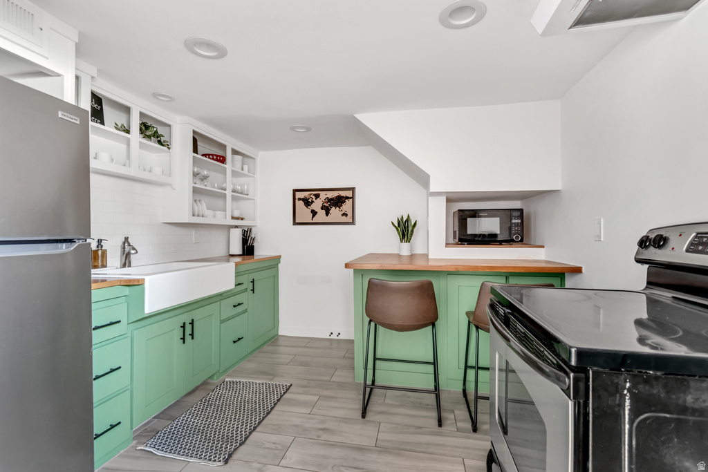 1934 S 1400 E Salt Lake City, UT 84105