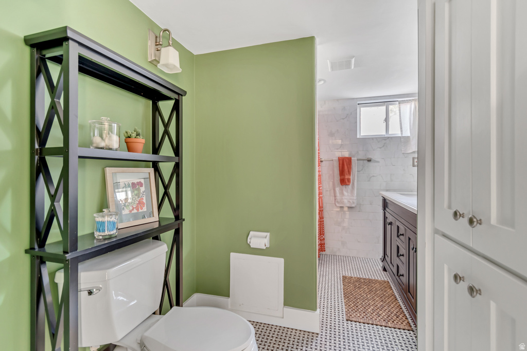 1934 S 1400 E Salt Lake City, UT 84105