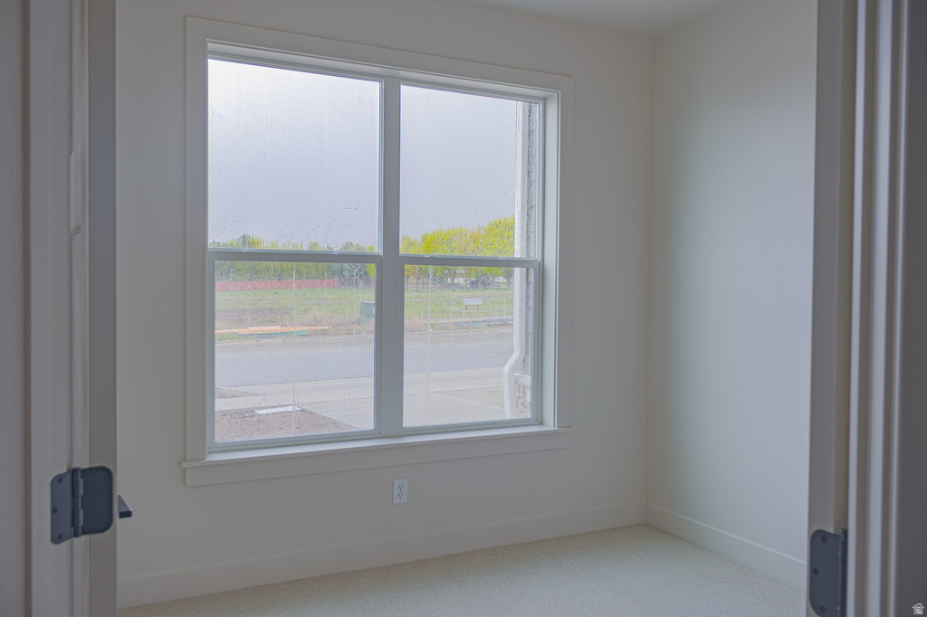 190 E 625 S Hyde Park, UT 84318