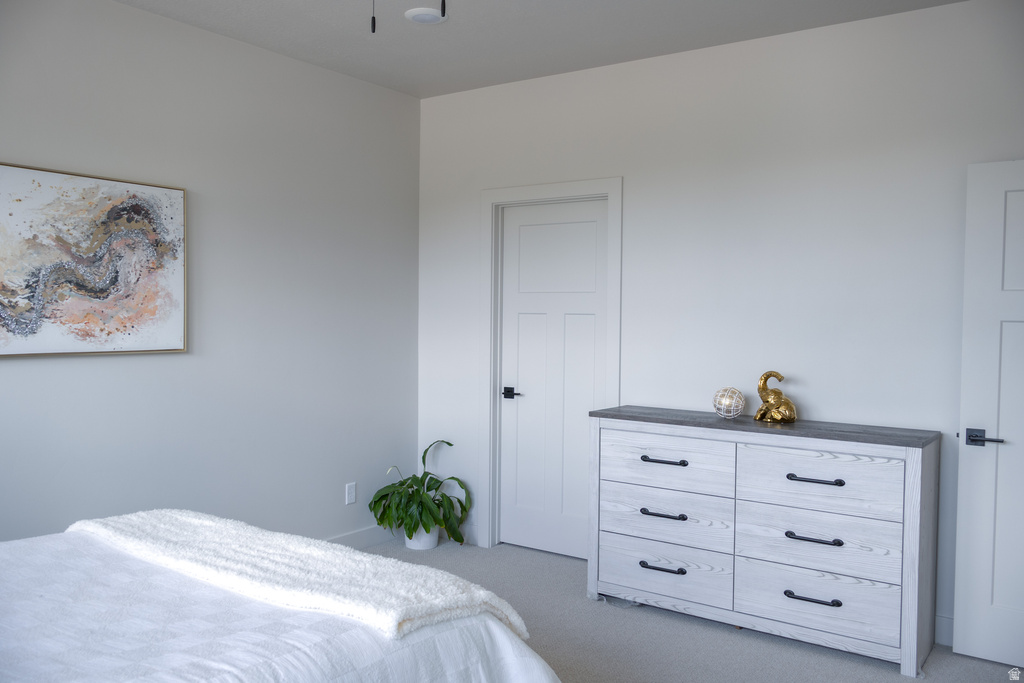 190 E 625 S Hyde Park, UT 84318