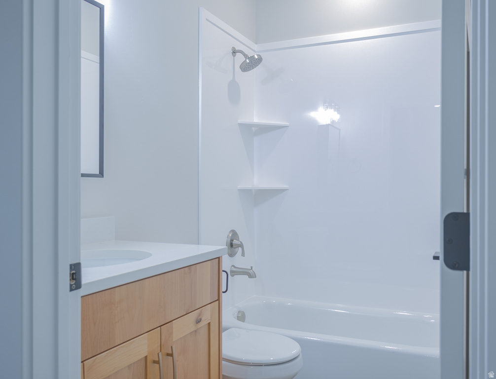 190 E 625 S Hyde Park, UT 84318