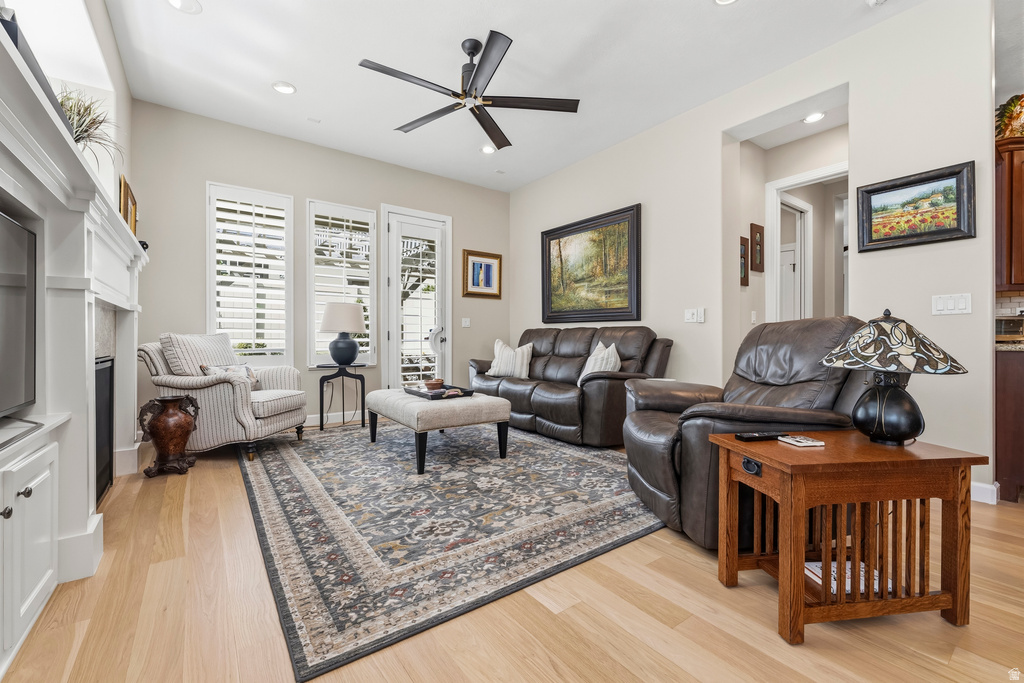 10718 S NAVARRO WAY South Jordan, UT 84009