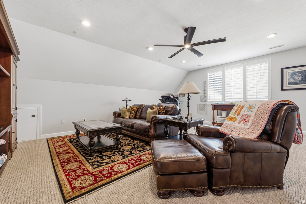 10718 S NAVARRO WAY South Jordan, UT 84009