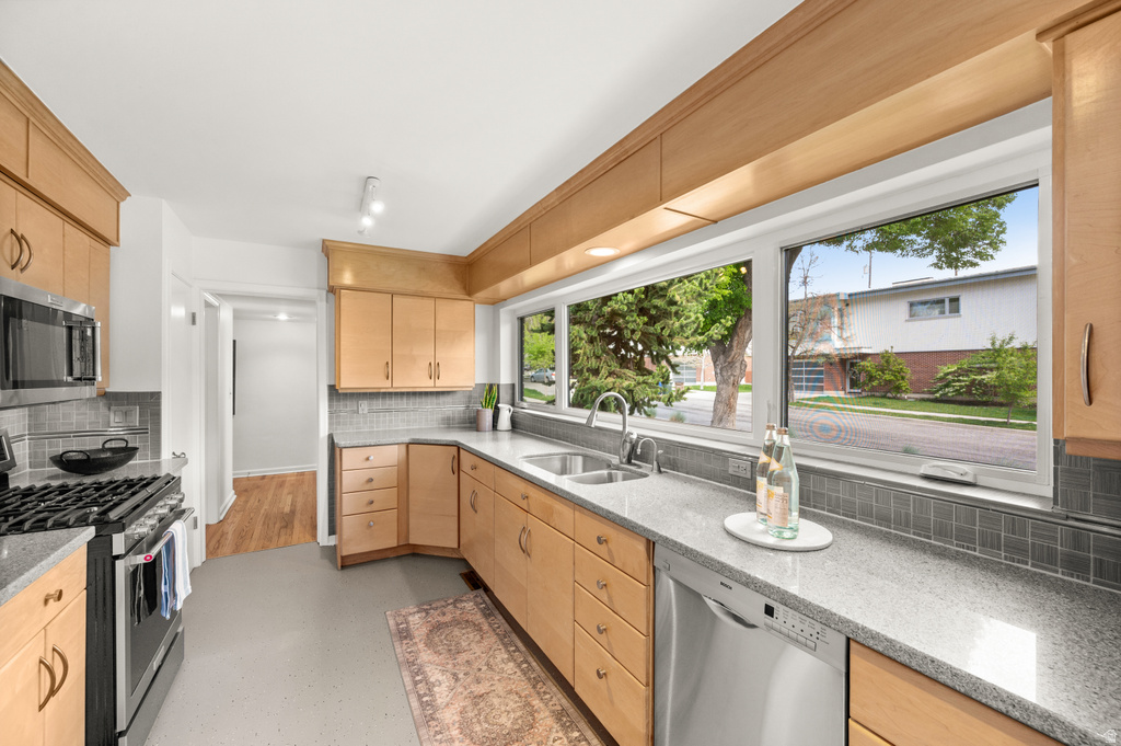 1318 S YUMA Salt Lake City, UT 84108