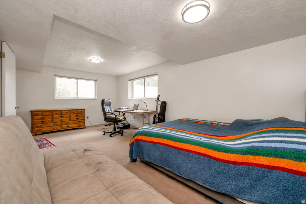 1860 E SPRING LN Holladay, UT 84117