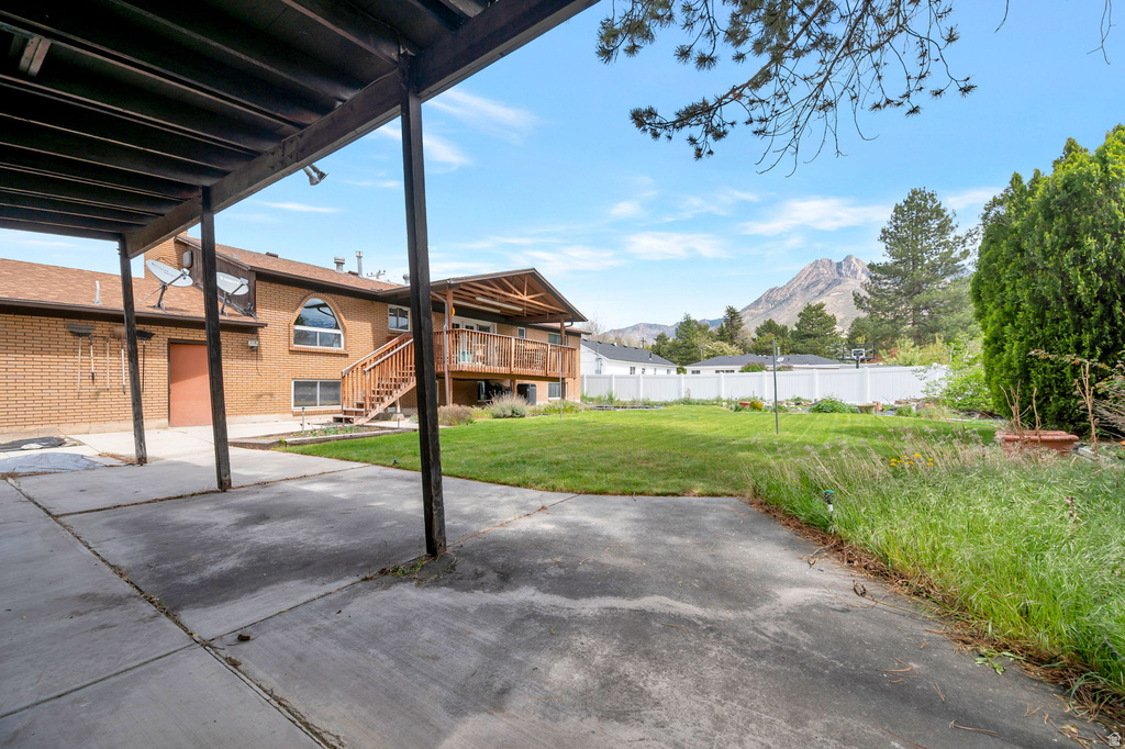 1860 E SPRING LN Holladay, UT 84117