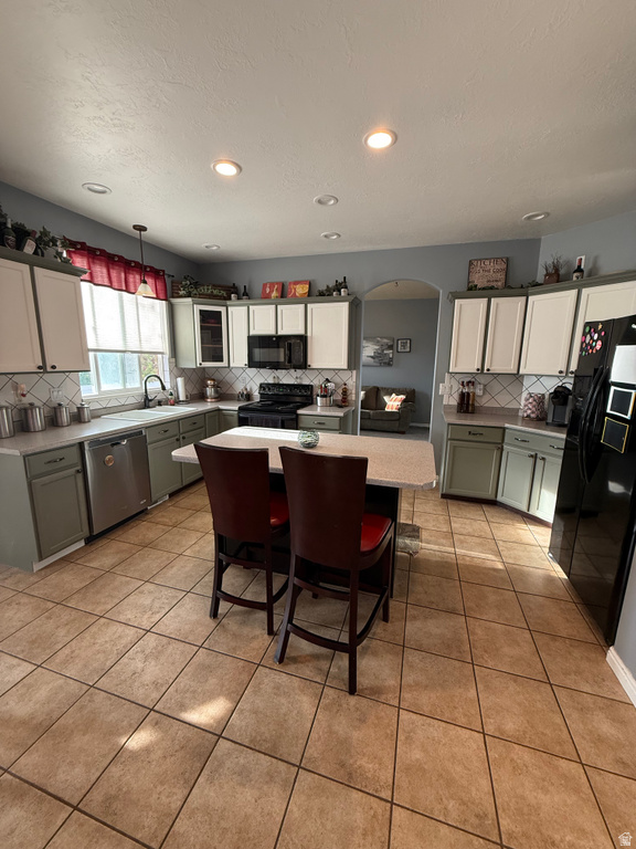 1453 S 400 E Kaysville, UT 84037