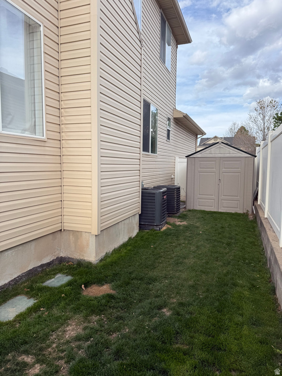 1453 S 400 E Kaysville, UT 84037
