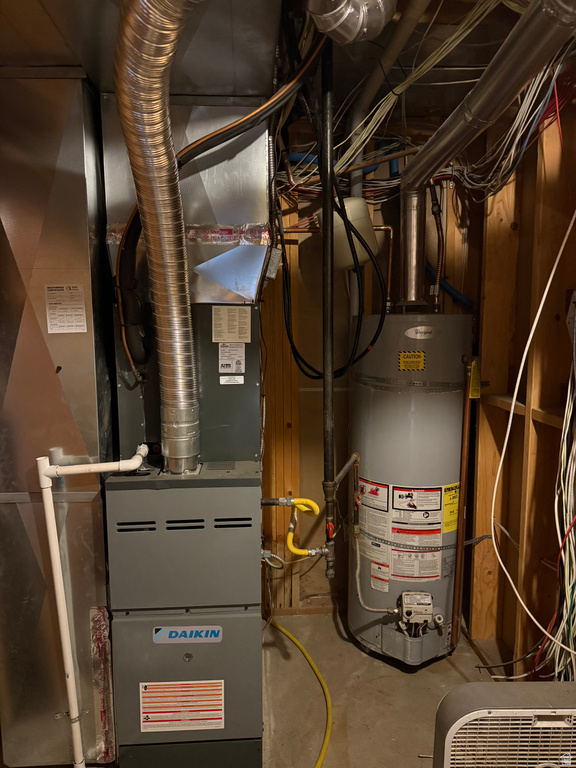 1453 S 400 E Kaysville, UT 84037