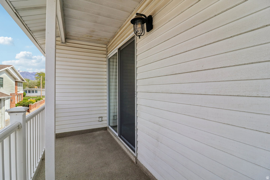 2122 W 5600 S Roy, UT 84067