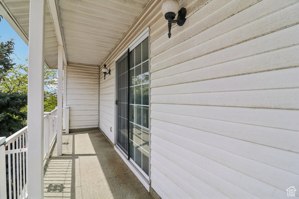 2122 W 5600 S Roy, UT 84067