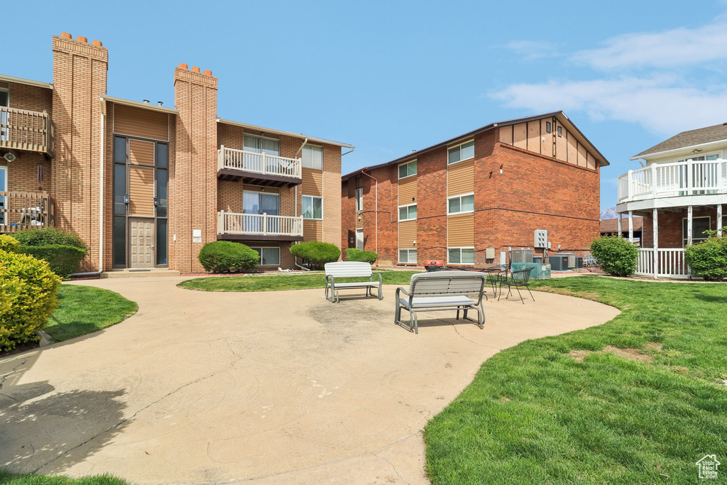 2122 W 5600 S Roy, UT 84067