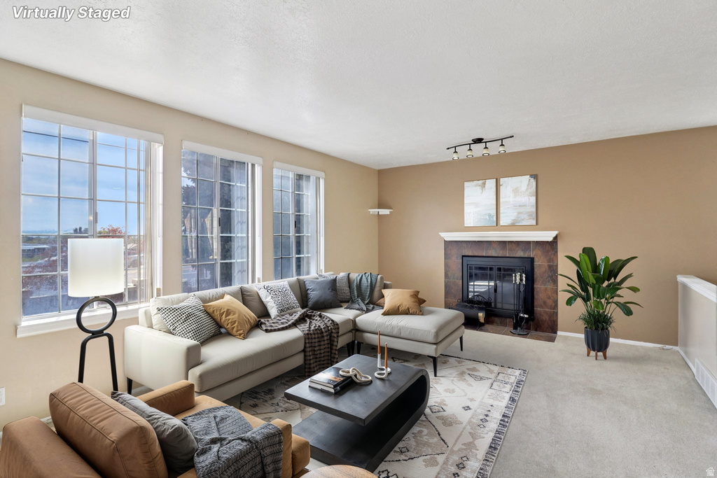 2122 W 5600 S Roy, UT 84067